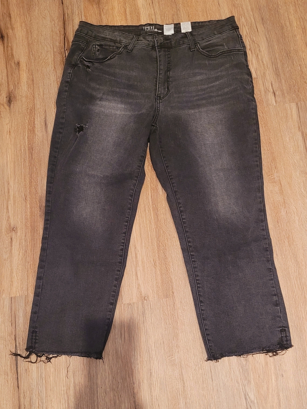 Time And Tru Bundle of 5 Women's Pants - Picture 3 of 6
